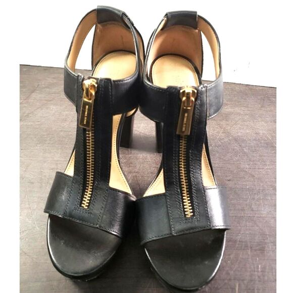 Michael Kors "BERKLEY" Black Leather Heeled Sandals with Gold Zipper  - Size 7M - Picture 1 of 6